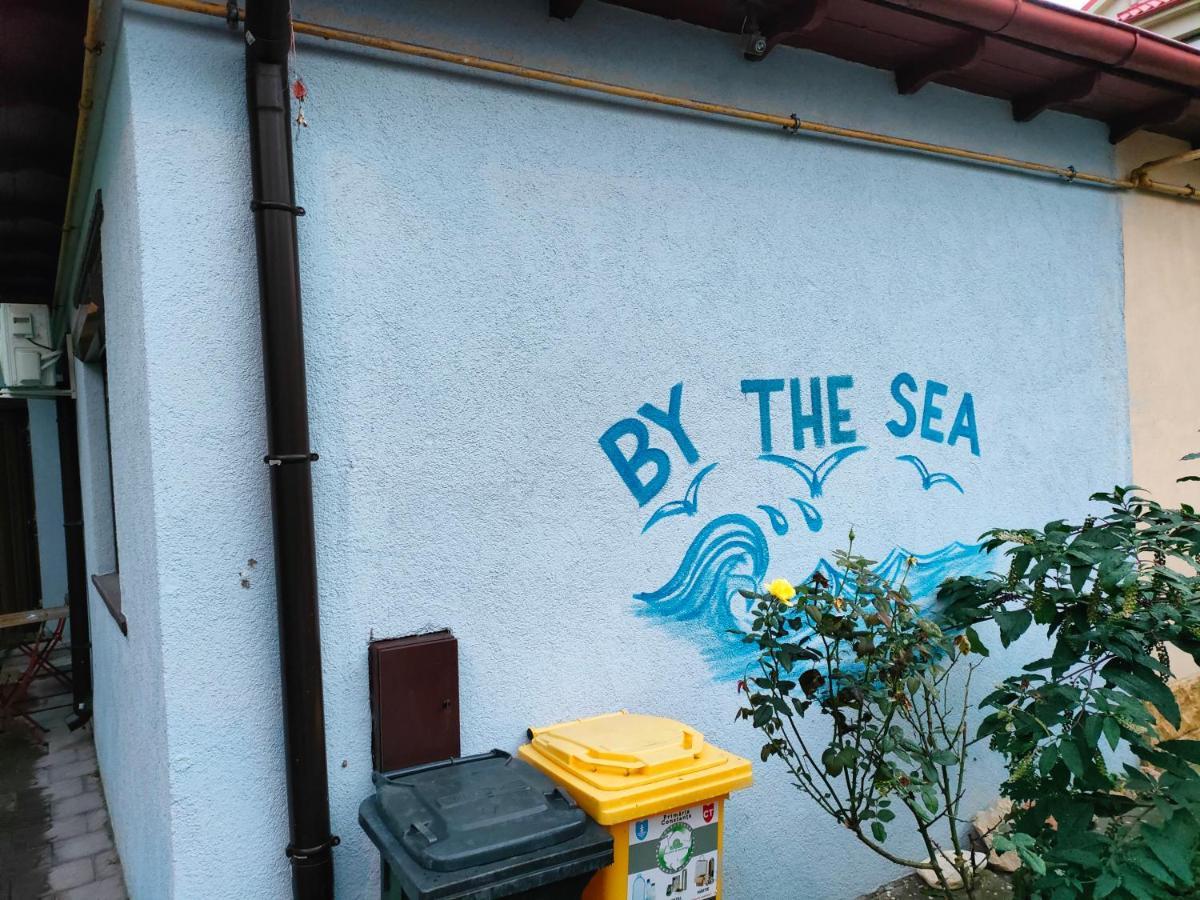 Ivavev Is Us Bythesea Constanţa Exteriér fotografie