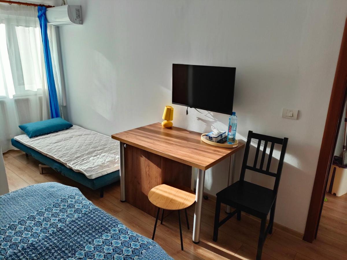 Ivavev Is Us Bythesea Constanţa Exteriér fotografie